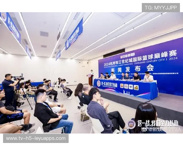 体育新闻中心服务赛事多语言新闻内容同步机制，体育赛事的新闻