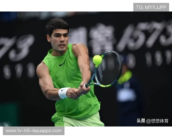 阿尔卡拉斯澳网决赛狂轰Ace球，达成全满贯